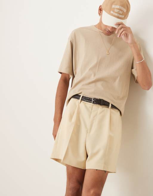 ASOS DESIGN - Short raccourci large et élégant avec pinces sur l'avant - Beurre