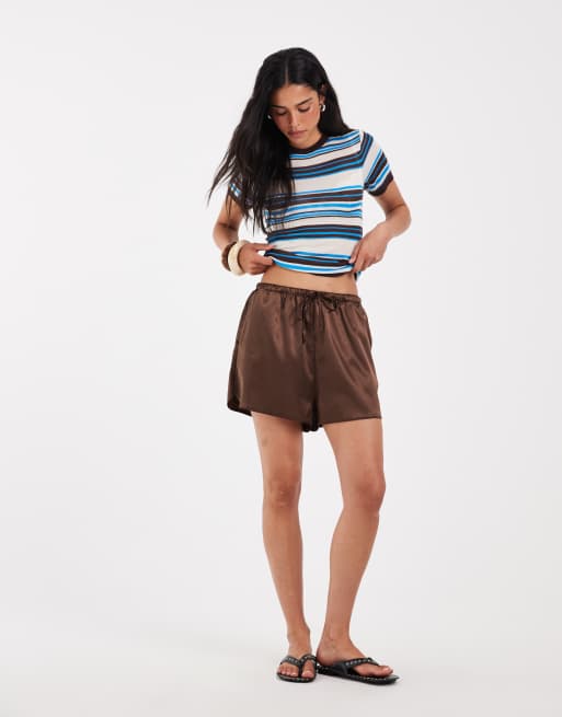 ASOS DESIGN short sartoriale da runner in raso marrone, 3 di 5
