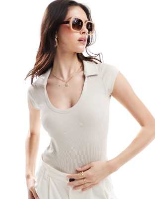 ASOS DESIGN short sleeve bodysuit with v neck and collar detail in stone-Neutral