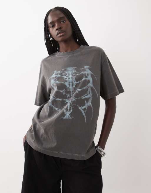 ASOS DESIGN short sleeve oversized graphic top with skeleton in washed charcoal, 3 of 4