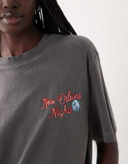 ASOS DESIGN short sleeve oversized New Orleans Nights martini glass graphic top in washed charcoal, 3 of 4