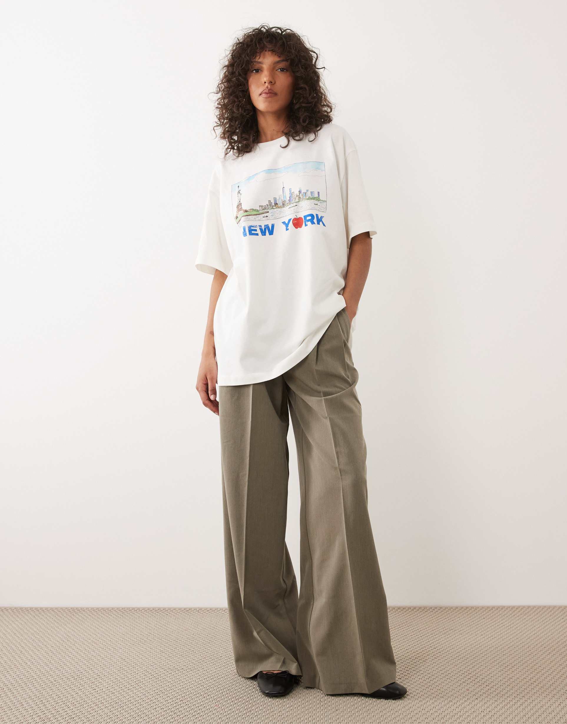 asos design short sleeve oversized t-shirt with scenic new york graphic in white