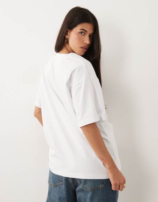 ASOS DESIGN short sleeve oversized T-shirt with superman graphic in white, 4 of 4