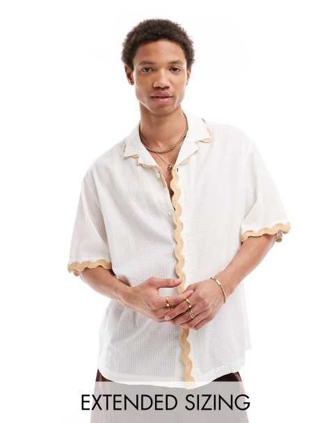 ASOS DESIGN short sleeve relaxed revere collar seersucker shirt with wavy detailing in white - view 1