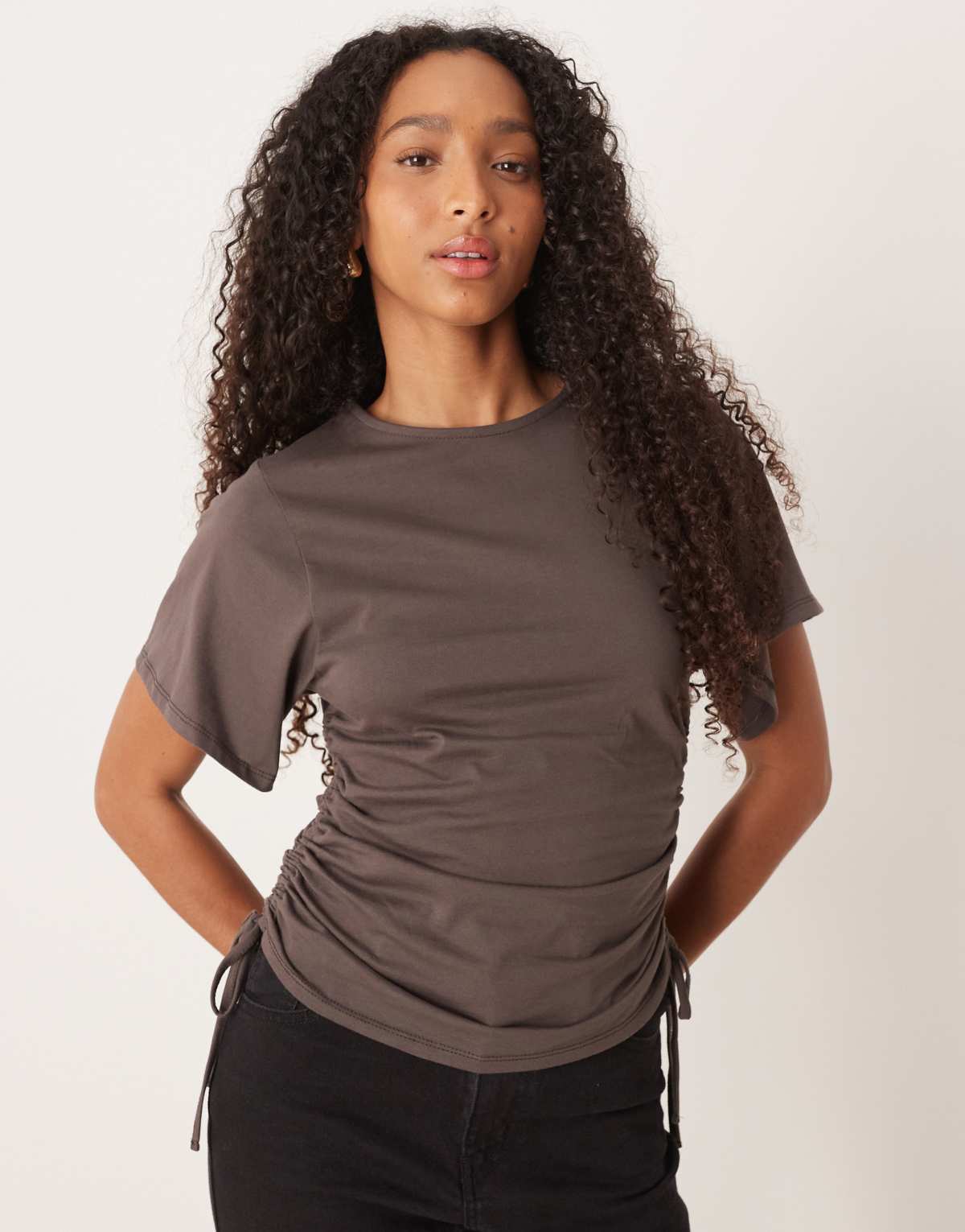 ASOS DESIGN short sleeve ruched tie side t-shirt in chocolate