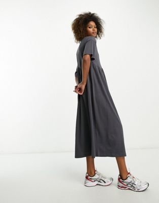 Asos Design Short Sleeve Smock Midi Dress With Seam Detail In Charcoal-gray