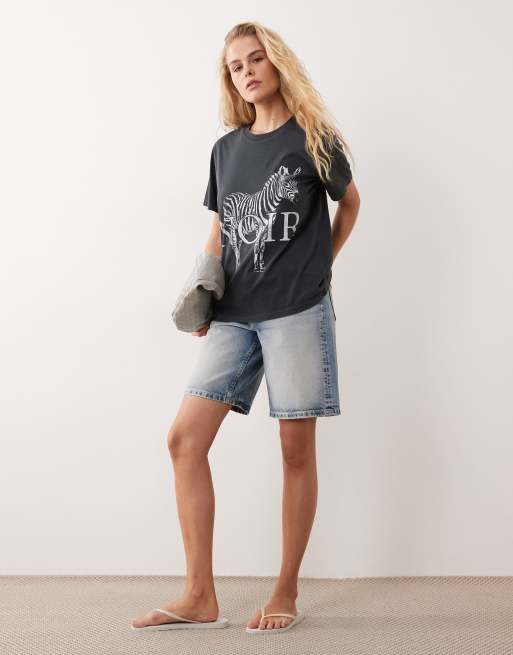 ASOS DESIGN short sleeve t-shirt with Zebra Noir graphic in washed charcoal, 2 of 4