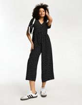 New Look button front relaxed cropped jumpsuit in brown