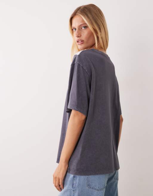 ASOS DESIGN short sleeve with lace and graphic print oversized t-shirt in charcoal, 3 of 4