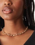 [ASOS DESIGN] ASOS DESIGN short t-bar necklace with chunky twisted chain links in gold tone No Size GOLD