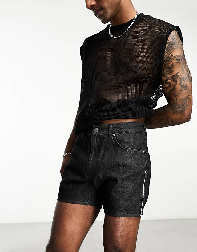 ASOS DESIGN - shorter length shorts with side zip detailing in washed black
