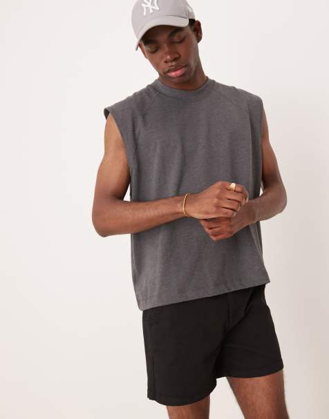 ASOS DESIGN shorter length skinny chino shorts in black