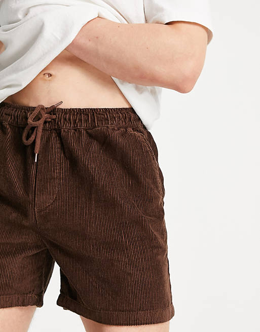Men shorts in brown cord 
