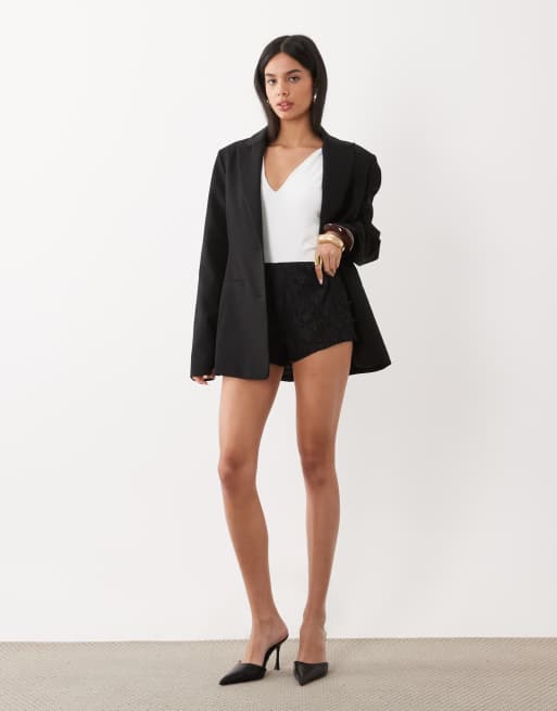 ASOS DESIGN shorts in pizzo coordinati con profilo alla coreana neri, 1 di 5