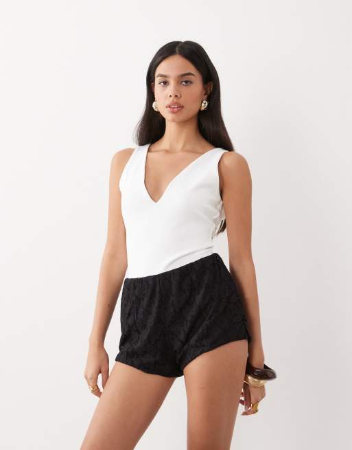ASOS DESIGN shorts in pizzo coordinati con profilo alla coreana neri, 4 di 5
