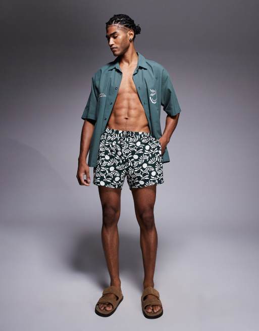 ASOS DESIGN shorts in short length in dark green - part of a set, 2 of 5