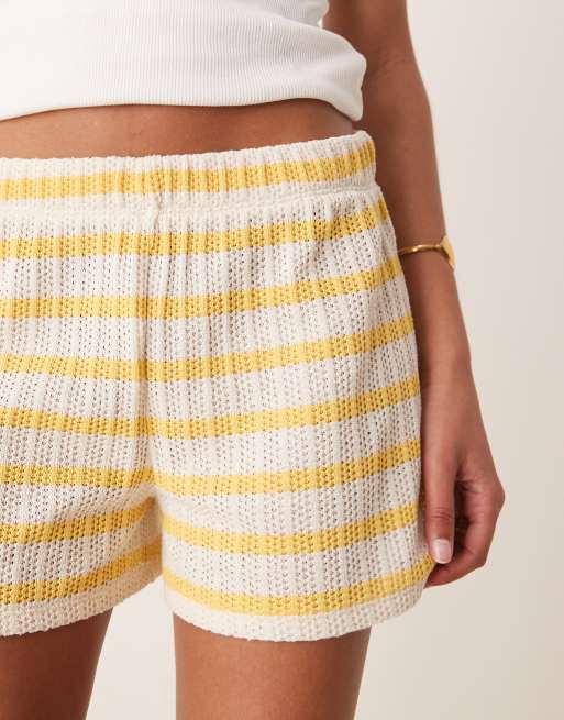 ASOS DESIGN – Shorts in Weiß und Gelb gestreift, Kombiteil, 5 von 5