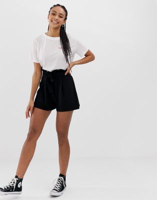 paper waist shorts