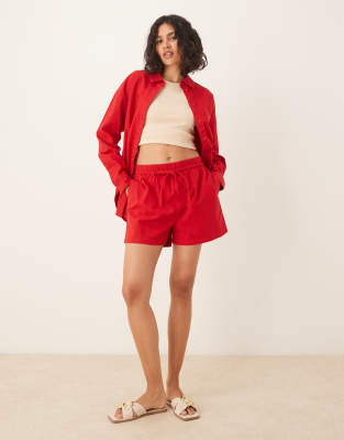 ASOS DESIGN - Shorts zum Reinschlüpfen aus Leinenimitat in Rot, Kombiteil