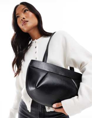 shoulder bag with seam detail in black