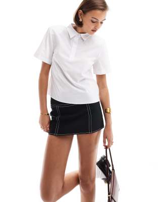 shoulder pad crop polo shirt in white