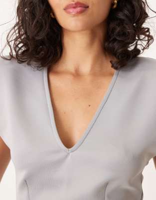 Asos Design Shoulder Pad Detail Plunge Scuba Top In Gray