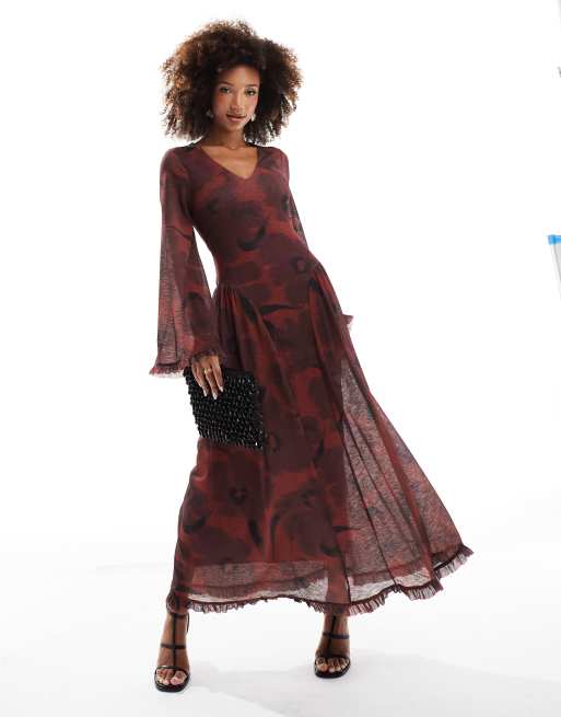 ASOS DESIGN – Siateczkowa sukienka maxi z pełną spódnicą i falbankami przy rękawach w kwiatowy wzór