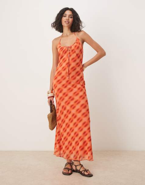 ASOS DESIGN – Siateczkowa sukienka midi z dekoltem typu halter w pomarańczową kratkę - view 1