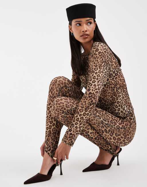 ASOS DESIGN – Siateczkowe legginsy ze strzemionami w panterkę, 3 z 6