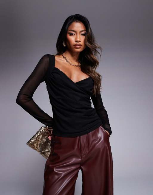 ASOS DESIGN – Siateczkowy kopertowy top z dekoltem w kształcie serca w czarnym kolorze