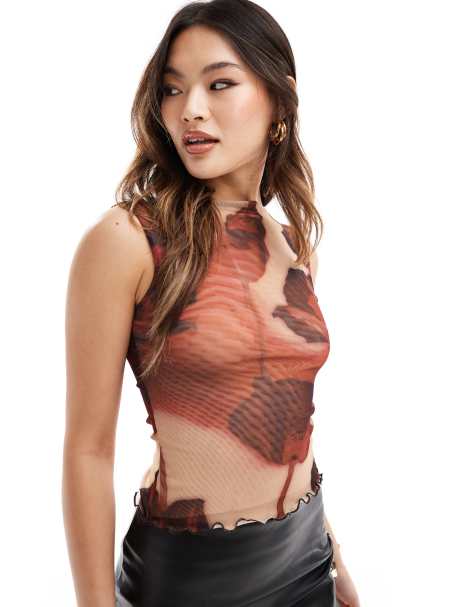 ASOS DESIGN – Siateczkowy top z dekoltem w łódkę w kwiatowy wzór - view 1