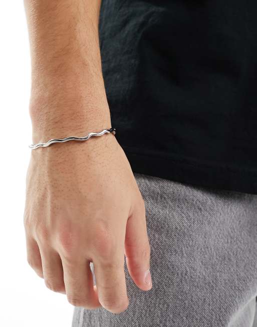 ASOS DESIGN – Silberfarbener Armreif mit Struktur