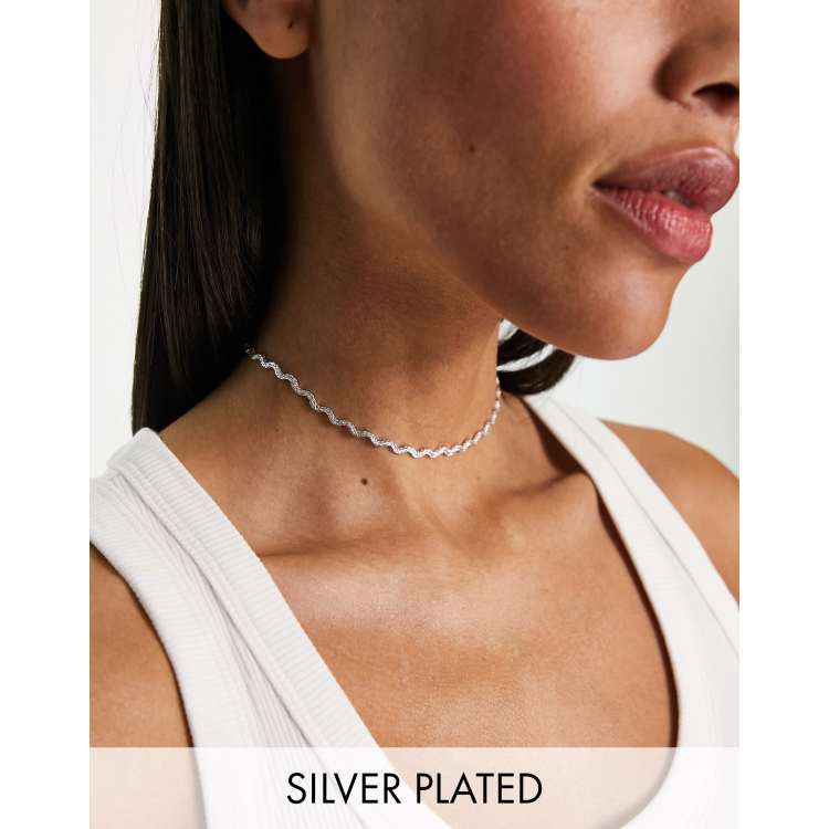 ASOS DESIGN silver plated choker/short necklace with rope wiggle