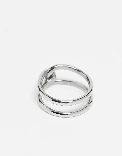 ASOS DESIGN – Silverfärgad, hopkopplad ring i vattentåligt, rostfritt stål  , 2 av 3
