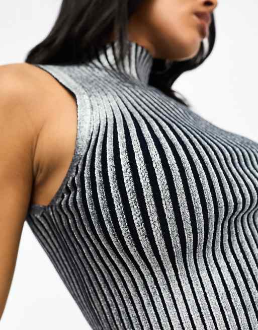 ASOS DESIGN – Silverfärgad stickad topp med hög ringning i folie-metallic, 4 av 4