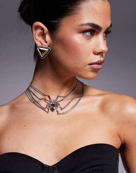 ASOS DESIGN – Silverfärgat chokerhalsband med spindel och kedjedetaljer - view 1