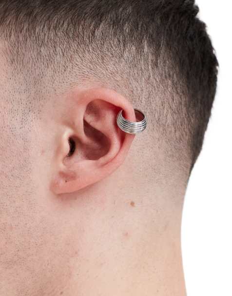 ASOS DESIGN – Silverfärgat, ribbat öronsmycke - view 1