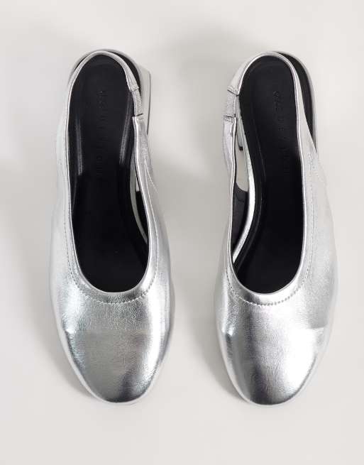 ASOS DESIGN Sindy minimal block heeled slingback in silver, 3 of 5