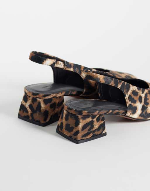 ASOS DESIGN Sindy minimalist block heeled slingback shoes in leopard, 3 of 4