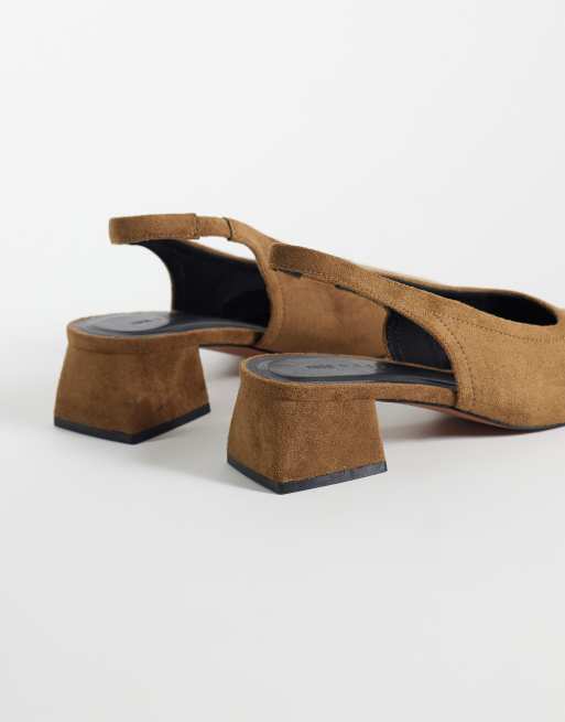 ASOS DESIGN Sindy minimalistiska slingbacks med blockklack i taupefärgad mockaimitation, 3 av 4