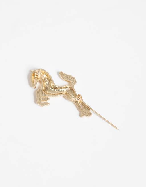 ASOS DESIGN single brooch with horse design in brushed gold tone, 2 of 3