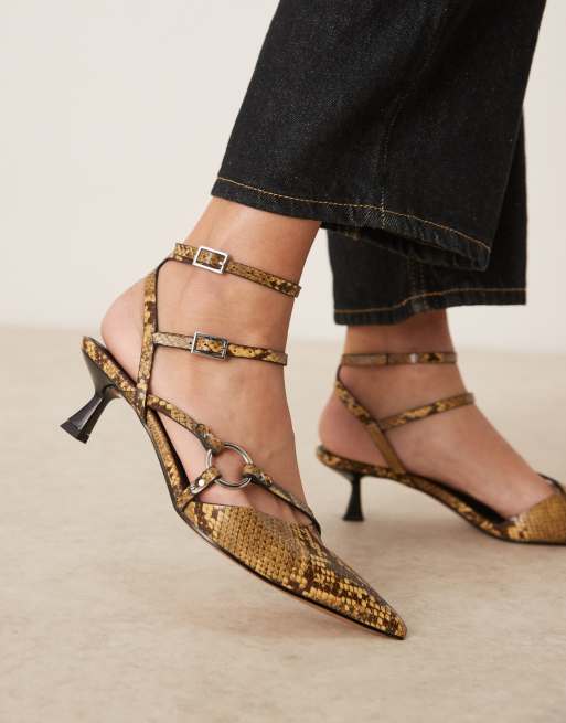 ASOS DESIGN – Sissi – Buty w wężowy wzór na obcasie-kaczuszce z ozdobnym pierścieniem