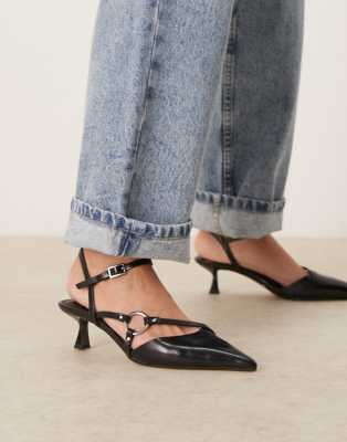 ASOS DESIGN - Sissi - Schuhe in Schwarz mit Kitten-Absatz und Ringdetails