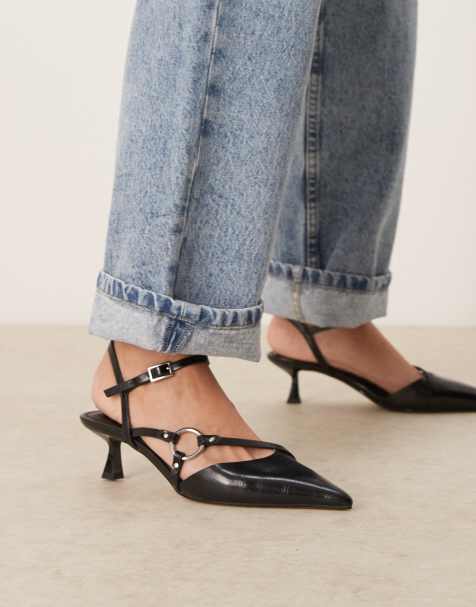 ASOS DESIGN – Sissi – Schuhe in Schwarz mit Kitten-Absatz und Ringdetails - view 1
