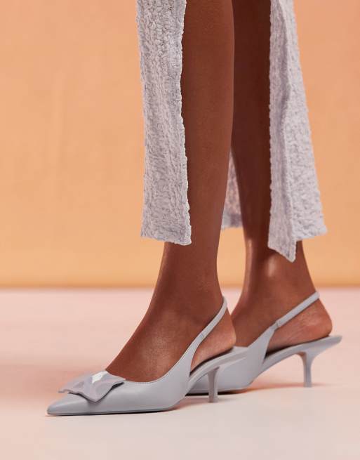 ASOS DESIGN – Sizzle – Niebieskie buty na obcasach-kaczuszkach z paskiem za piętą i ozdobną wstawką