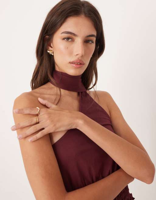 ASOS DESIGN - Sjaaltop met blote schouder en gesmokte taille in bordeauxrood, 2 van 4