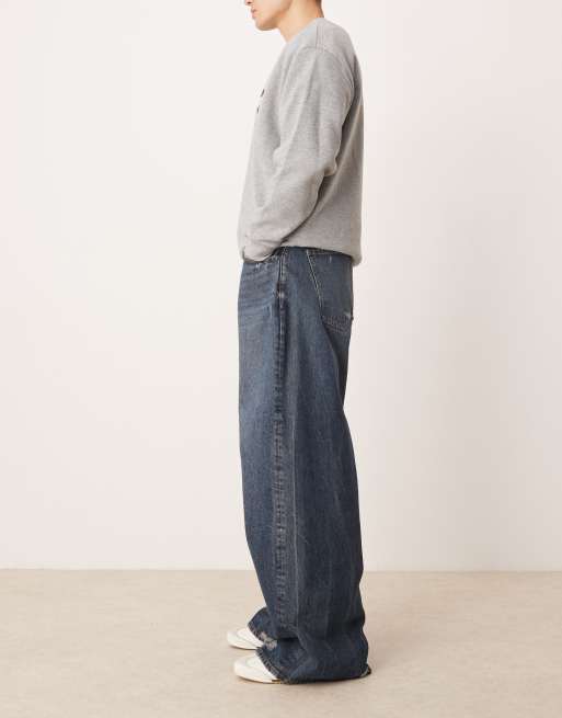 ASOS DESIGN skater fit jeans in dark wash blue with rips, 2 of 5
