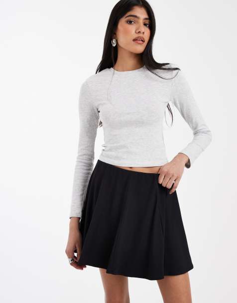 ASOS DESIGN - Skater-skort van glad polyamide in zwart - view 1