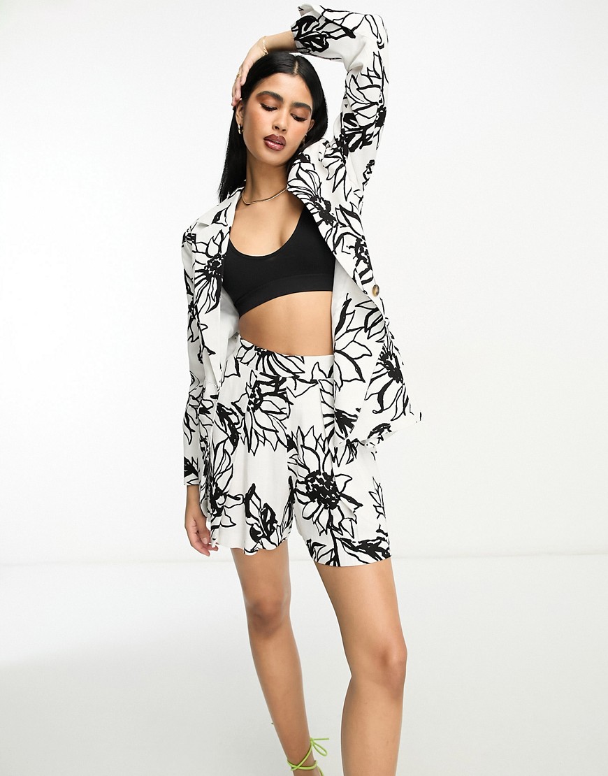 ASOS DESIGN sketchy floral inverted pleat short with linen in multi