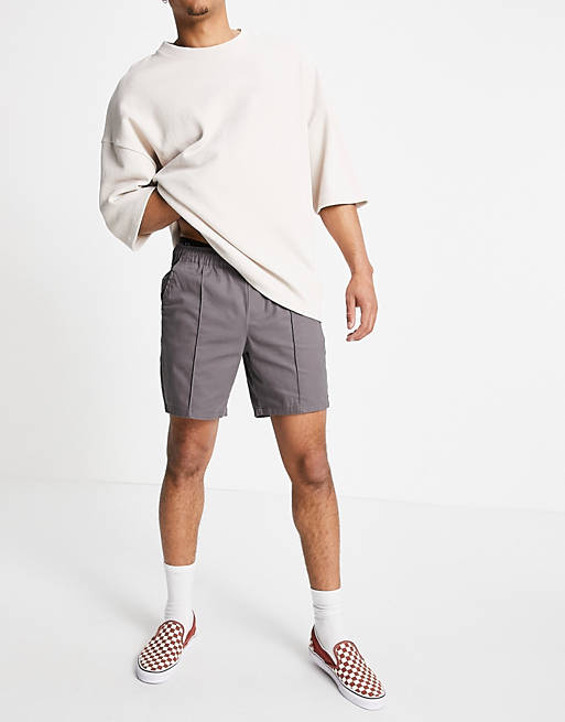 ASOS DESIGN skinny chino shorts with elastic waist and pin tuck in charcoal